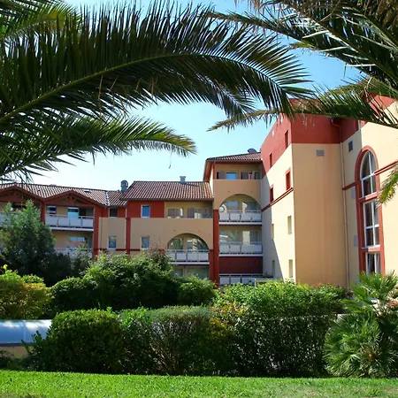 Les Demeures De Borda Apartahotel 4*