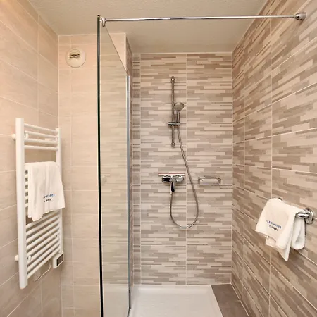 Apartahotel Les Demeures De Borda 4*