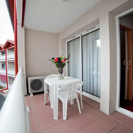 Aparthotel Les Demeures De Borda Dax