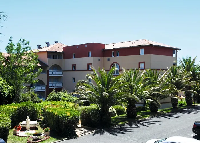 Les Demeures De Borda Aparthotel 4*